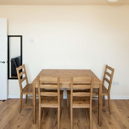 2Bd London Flat - City Buzz & Parkside Serenity Apartman Kültér fotó