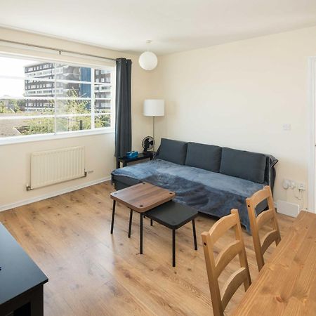 2Bd London Flat - City Buzz & Parkside Serenity Apartman Kültér fotó